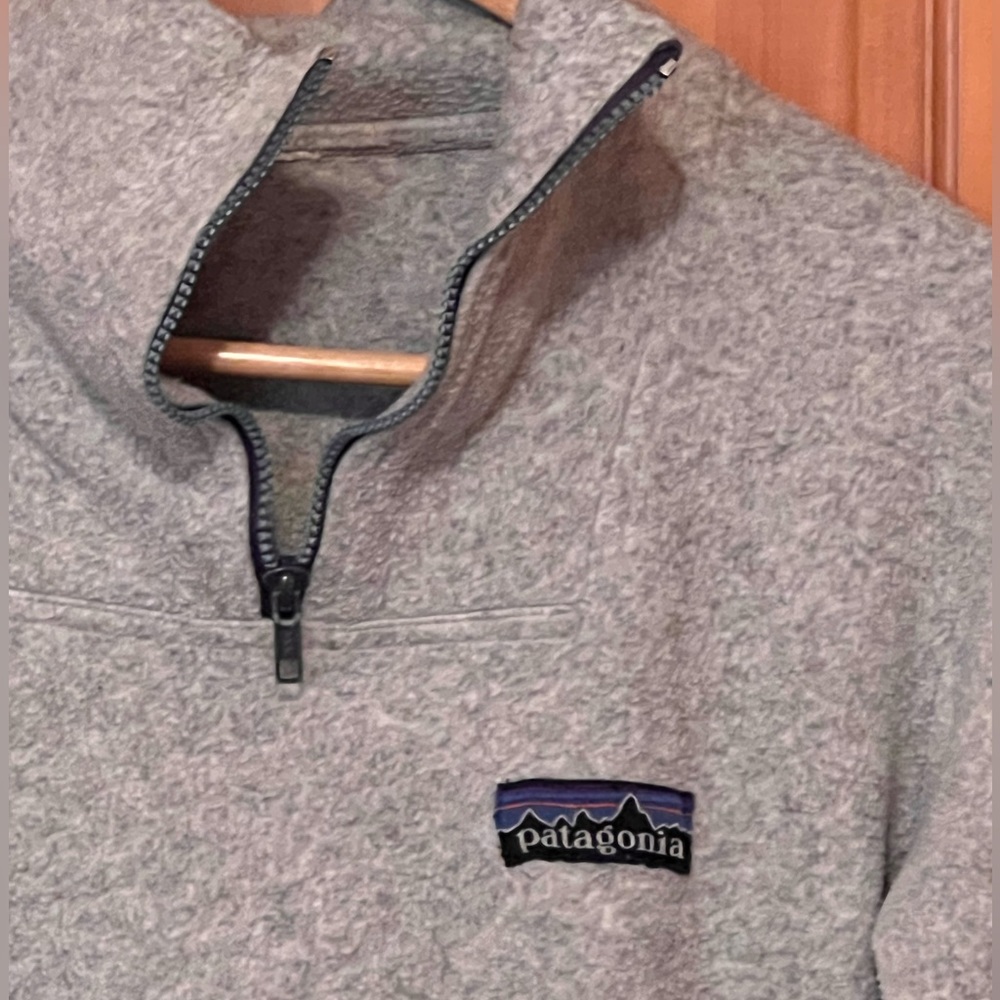 Patagonia 1/4 zip fleece pullover